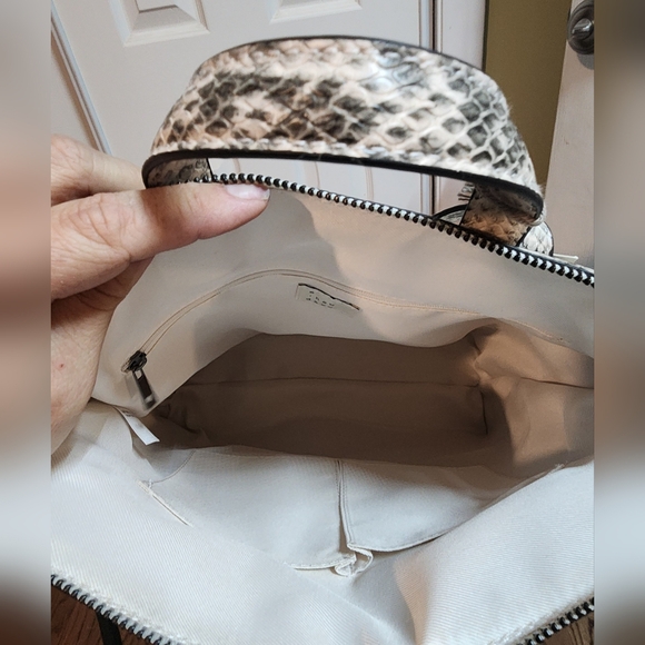 Backpack Purse Vegan Animal Print NWT a. new day - Picture 11 of 11